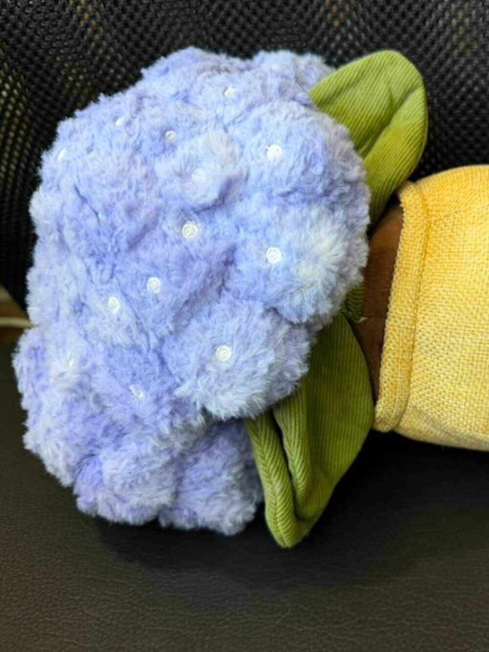 Jellycat Amuseables Hydrangea 9.4x3.9x3.9" Soft & Plush BNWT Authentic - Picture 4 of 7